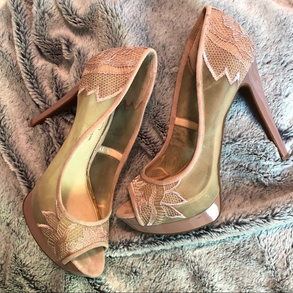 Jessica Simpson platform, peep toe heels, 8.5M